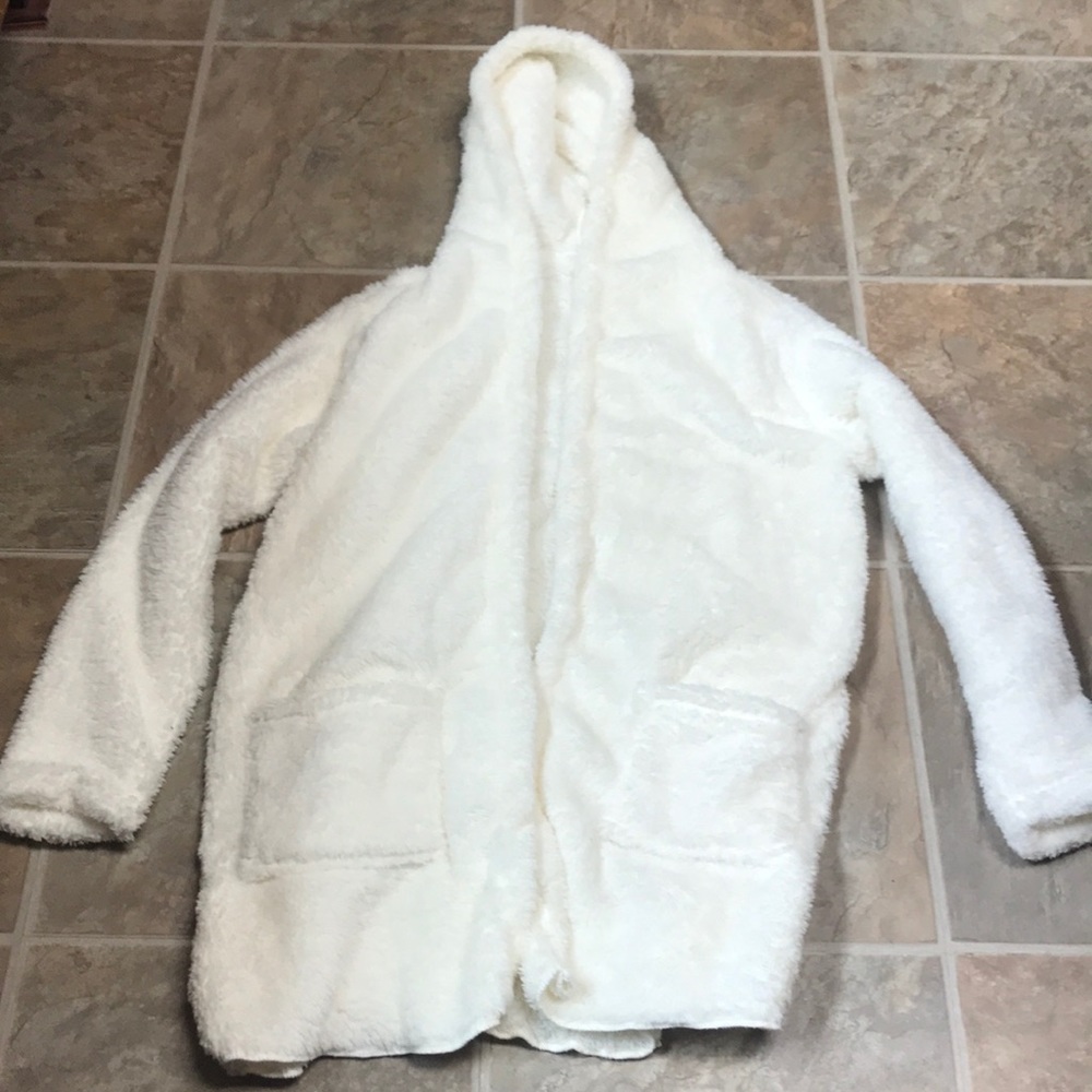 Vici Hooded fuzzy white cardigan